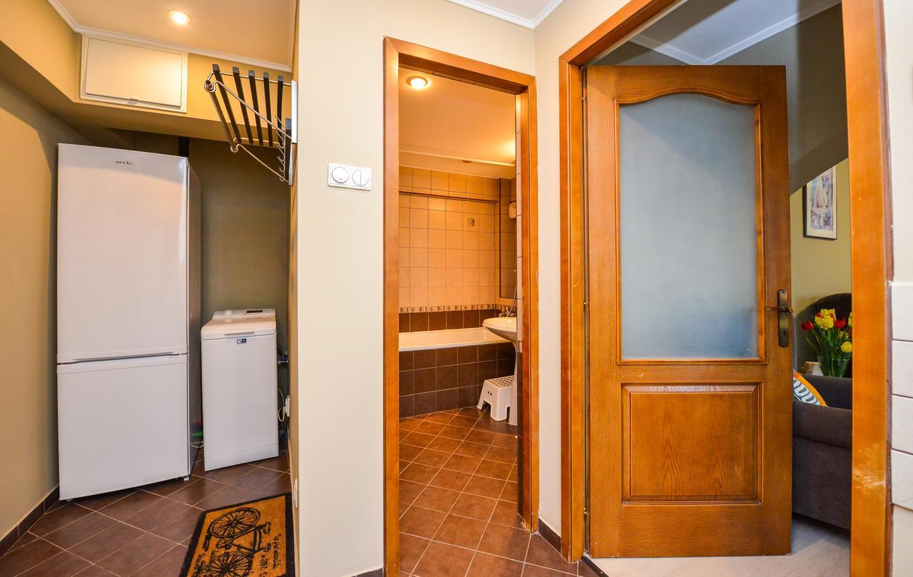 Romana Lahovary Studio Bukarest Kültér fotó