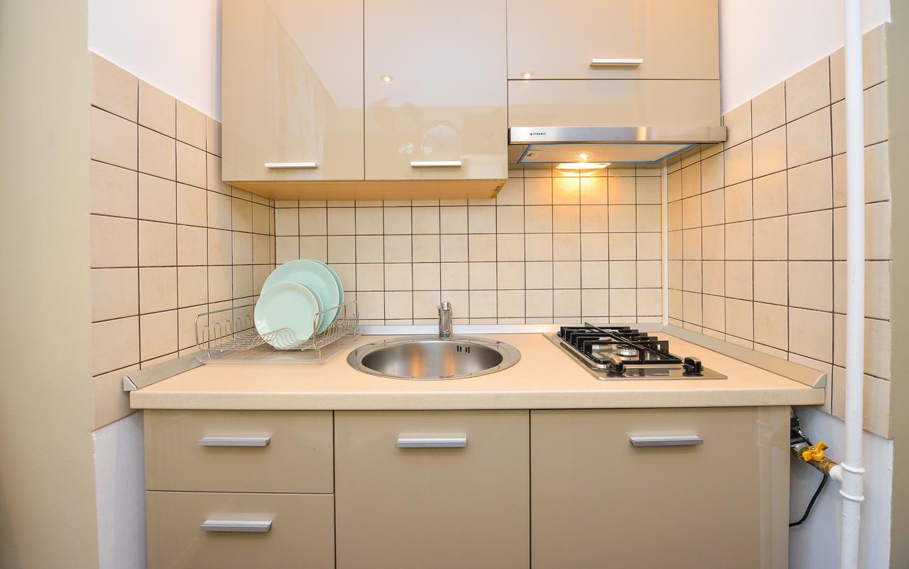 Romana Lahovary Studio Bukarest Kültér fotó