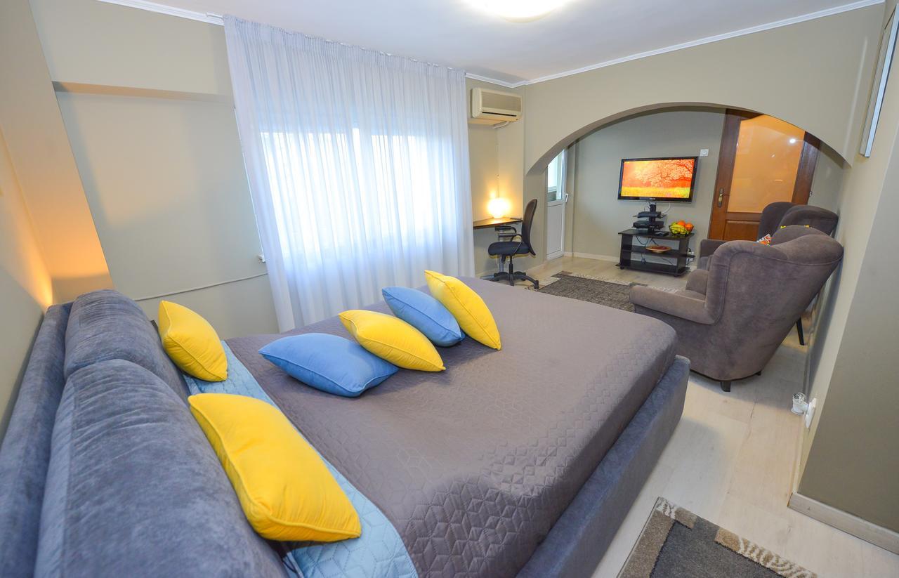 Romana Lahovary Studio Bukarest Kültér fotó